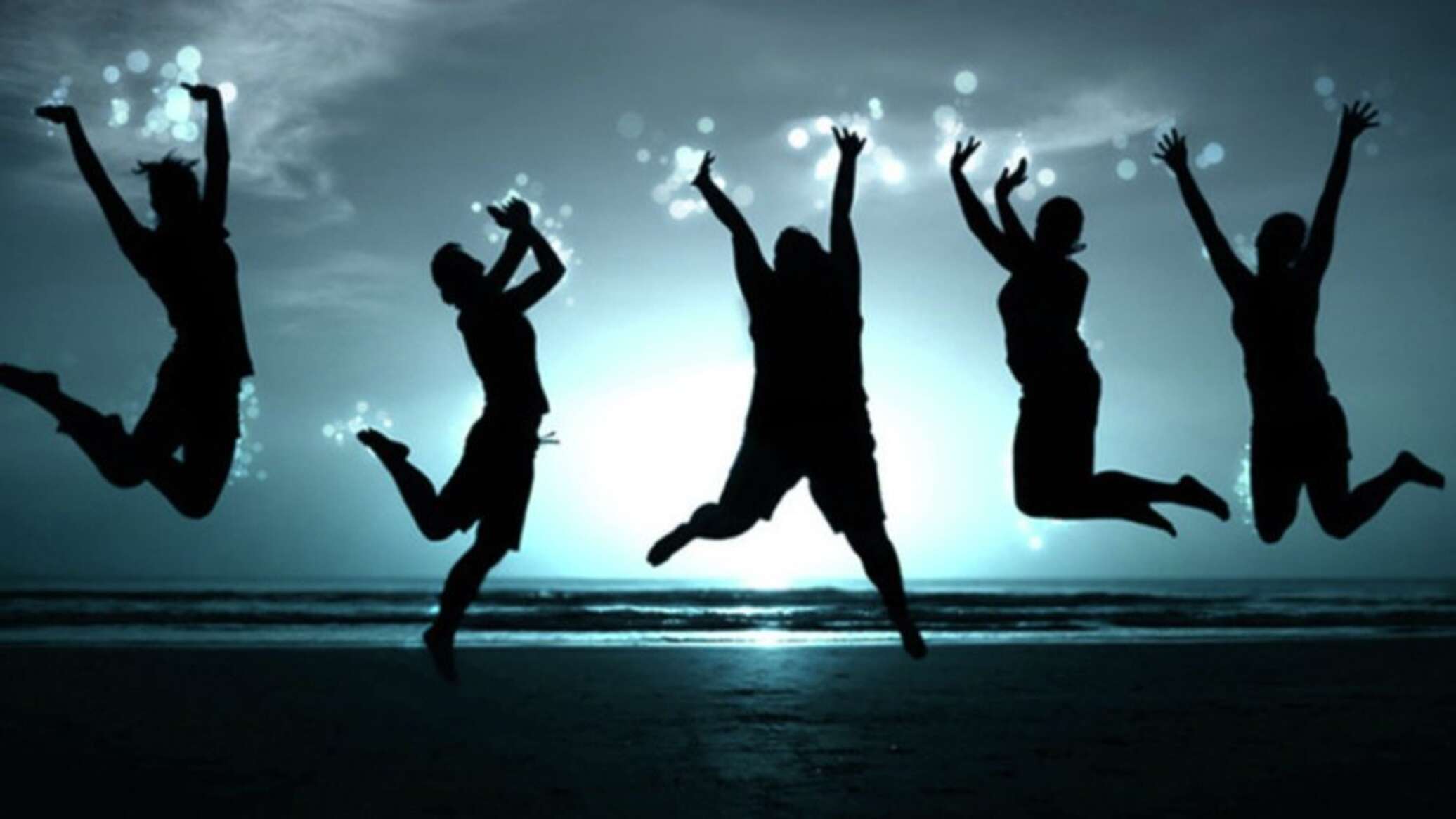 دراسة تكشف ارتباط السعادة بانخفاض معدل الوفيات