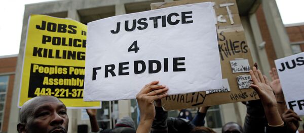 احتجاجات بالتيمور في الولايات المتحدة - سبوتنيك عربي