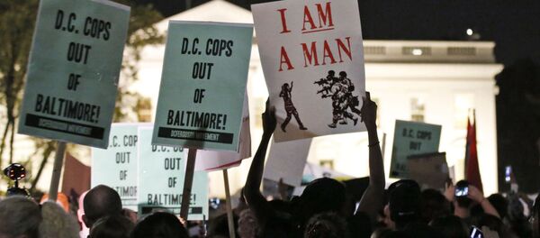 احتجاجات ضد عنف الشرطة في مدن الولايات المتحدة - سبوتنيك عربي