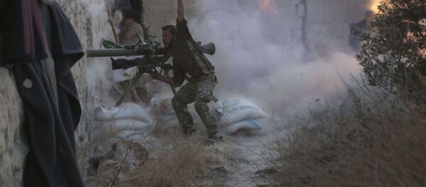 أحد مقاتلي الجماعات المسلحة في سورية - سبوتنيك عربي