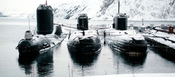 غواصات تابعة للأسطول الشمالي في قاعدة  سيفيرومورسك - سبوتنيك عربي