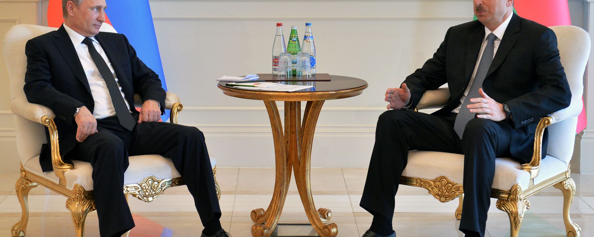 اللقاء بين الرئيسين الروسي فلاديمير بوتين والأذربيجاني إلهام علييف في باكو اللقاء بين الرئيسين الروسي فلاديمير بوتين والأذربيجاني إلهام علييف في باكو - سبوتنيك عربي, 1920, 28.09.2021