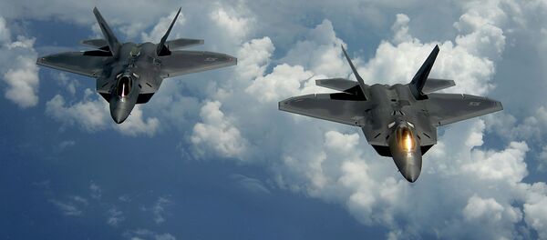 مقاتلات الجيل الخامس الأمريكية إف - 22 مقاتلات الجيل الخامس الأمريكية إف - 22 - سبوتنيك عربي