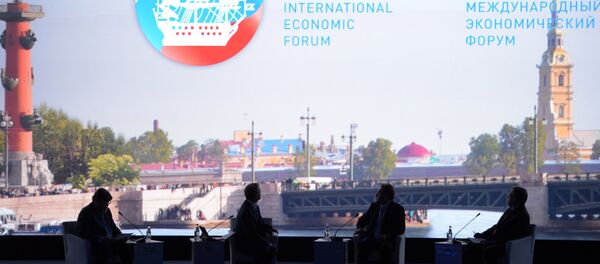 انطلاق أعمال منتدى بطرسبورغ الاقتصادي الدولي الـ19 انطلاق أعمال منتدى بطرسبورغ الاقتصادي الدولي الـ19 - سبوتنيك عربي