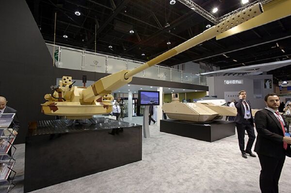 AU-220M in IDEX-2015 - سبوتنيك عربي