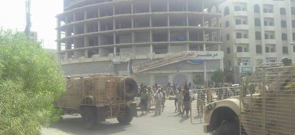 دخول القوات الموالية لهادي أحياء عدن - سبوتنيك عربي