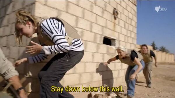 أعضاء البرنامج الأسترالي GO Back To Where You Came From يتعرضون لإطلاق النار. - سبوتنيك عربي