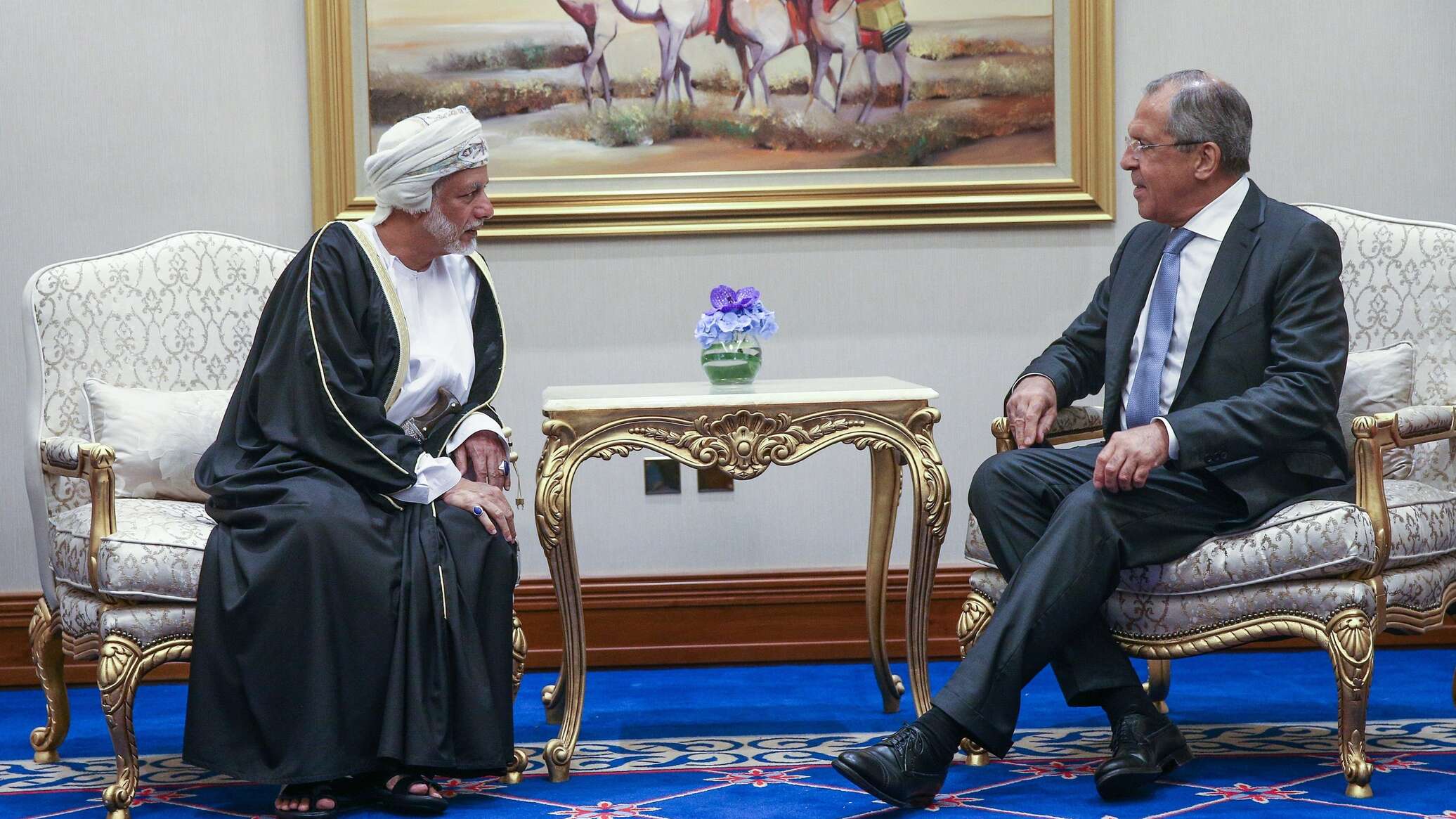 الزيارات العمانية إلى روسيا... تاريخ من الشراكة المتوازنة