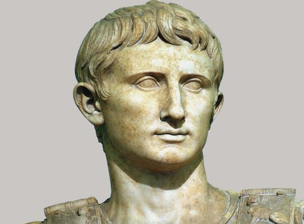 أغسطس مؤسس الدولة الرومانية أغسطس مؤسس الدولة الرومانية - سبوتنيك عربي