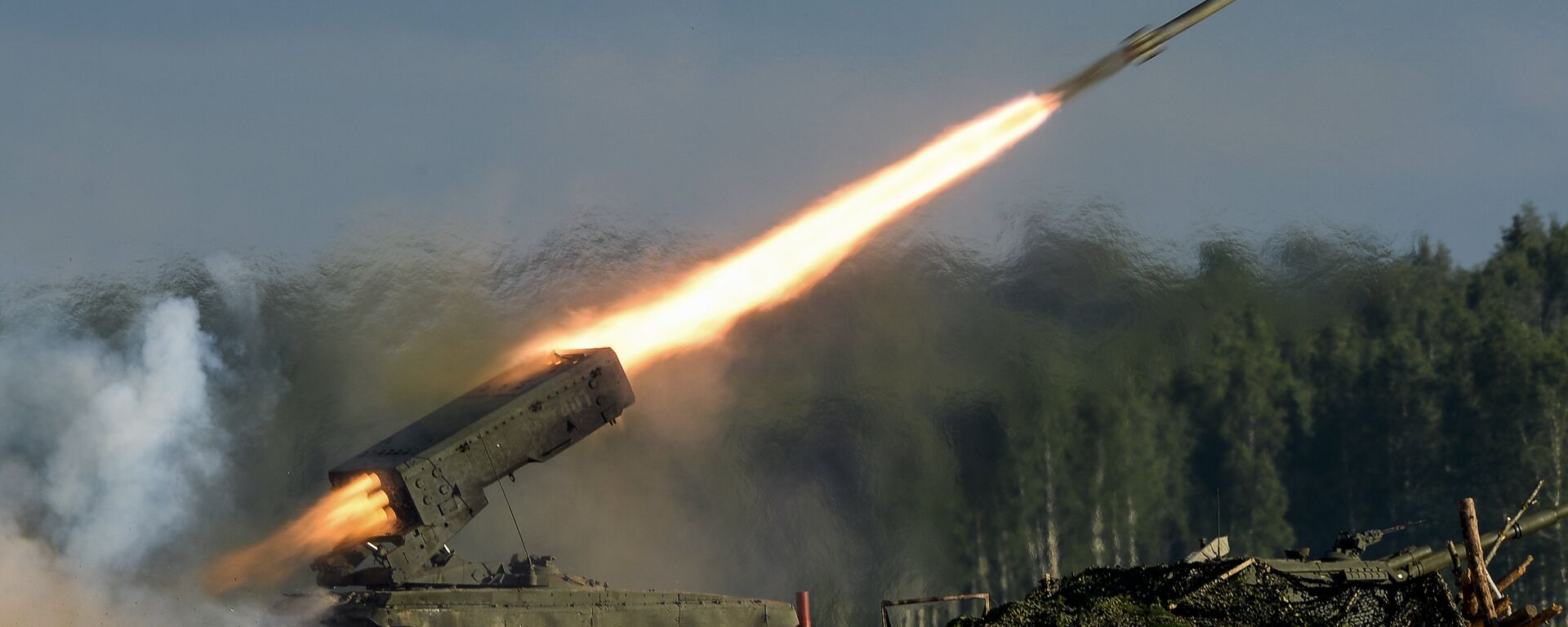 قاذفة لهب - سبوتنيك عربي, 1920, 07.10.2025