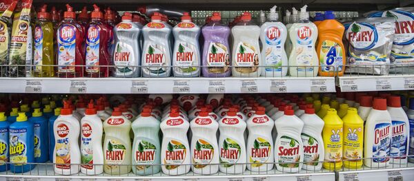 منظفات أجنبية في المحلات الروسية - سبوتنيك عربي