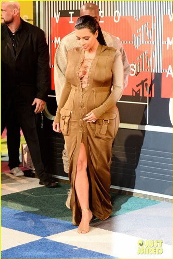 زيادة الوزن افسدت إطلالة كيم في حفل MTV - سبوتنيك عربي