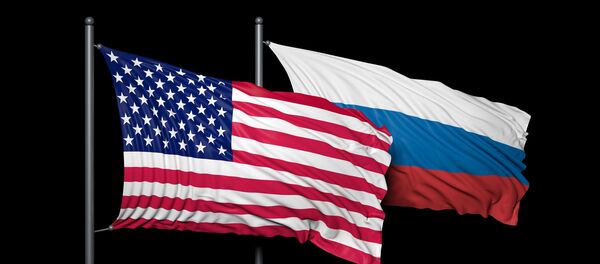 أعلام روسيا والولايات المتحدة - سبوتنيك عربي