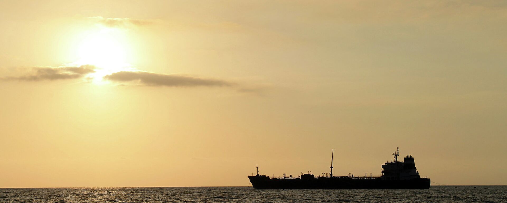 Oil Tanker - سبوتنيك عربي, 1920, 11.02.2026