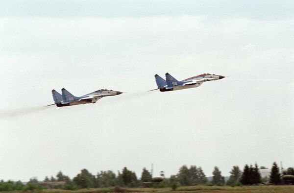 طائرتان من طراز ميغ-25 - سبوتنيك عربي