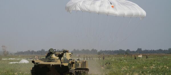 تدريب جنود مظليين - سبوتنيك عربي