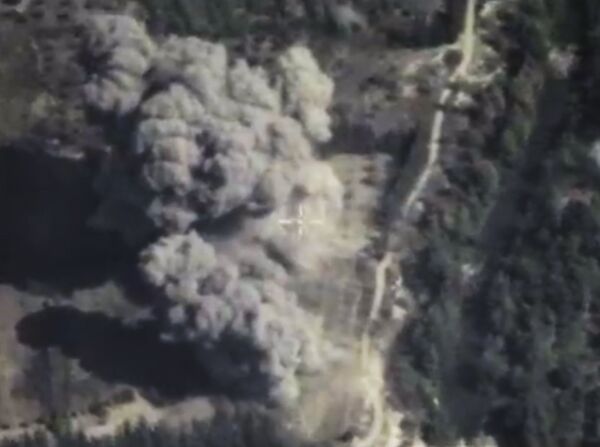 الضربات الجوية للمقاتلات الروسية على مواقع لتنظيم داعش في سوريا - سبوتنيك عربي