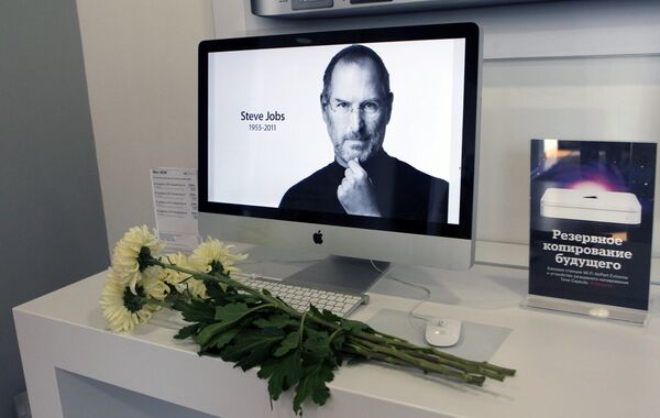 مؤسس شركة آبل ستيف جوبز - سبوتنيك عربي