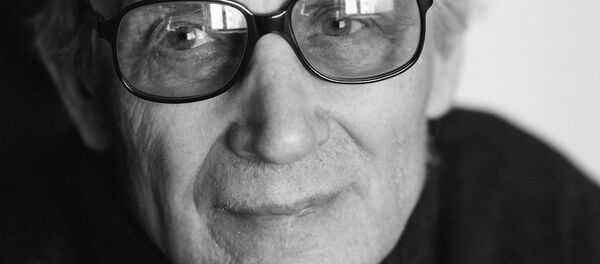 منح جائزة (جاليفري الروسية) الكبري للكاتب الكبير يوري ماملييف - سبوتنيك عربي