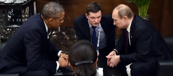 الرئيس الروسي فلاديمير بوتين والرئيس الأمريكي باراك أوباما على هامش قمة مجموعة العشرين - سبوتنيك عربي