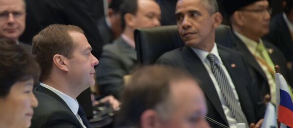 أوباما وميدفيديف في القمة الآسيوية الشرقية في كوالالمبور أوباما وميدفيديف في القمة الآسيوية الشرقية في كوالالمبور - سبوتنيك عربي