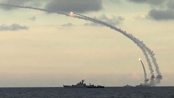 إطلاق الصواريخ على أوكار الإرهابيين في سوريا من بحر قزوين - سبوتنيك عربي