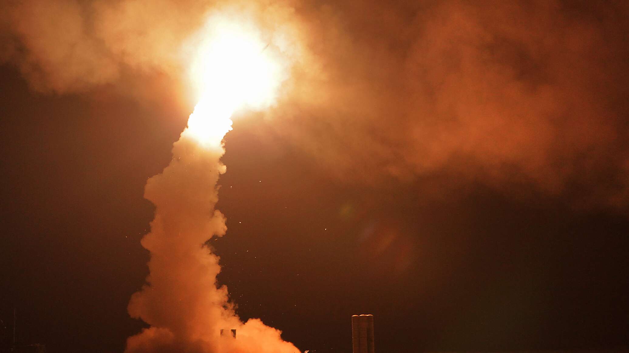 قوات الدفاع الجوي تدمر 99 طائرة مسيرة أوكرانية خلال الليل- الدفاع الروسية