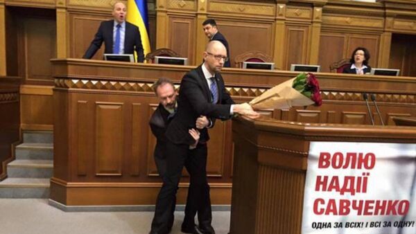 رئيس وزراء أوكرانيا يهان فى البرلمان - سبوتنيك عربي