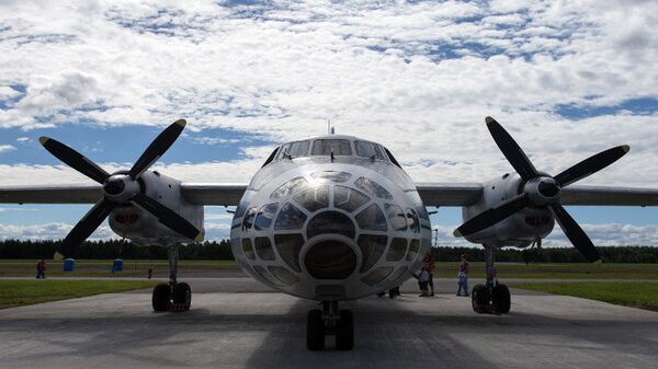 طائرة  An-30B  - سبوتنيك عربي