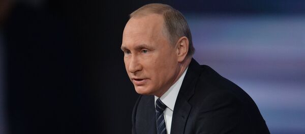 الرئيس فلاديمير بوتين أثناء المؤتمر الصحفي في موسكو - سبوتنيك عربي