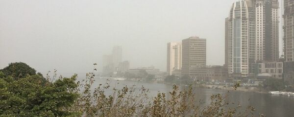 عاصفة ترابية تجتاح شوارع القاهرة - سبوتنيك عربي