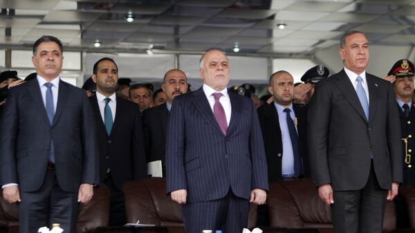 وزير الداخلية العراقية محمد غبان، رئيس الوزراء العراقي حيدر العبادي، وزير الدفاع العراقي خالد العبيدي. - سبوتنيك عربي