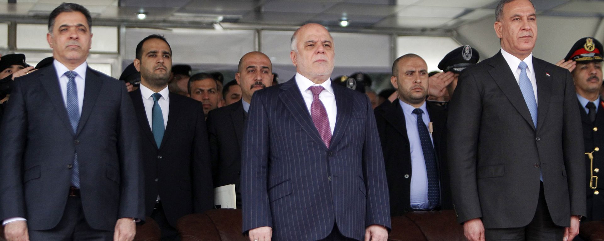 وزير الداخلية العراقية محمد غبان، رئيس الوزراء العراقي حيدر العبادي، وزير الدفاع العراقي خالد العبيدي. - سبوتنيك عربي, 1920, 05.07.2016