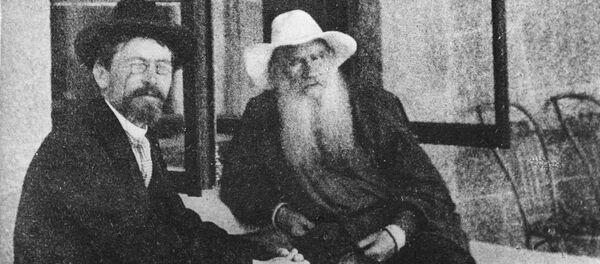 ليف تولستوي مع أنطون تشيخوف - سبوتنيك عربي