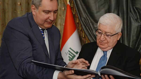 نائب رئيس الحكومة الروسية دميتري روغوزين خلال لقاء مع الرئيس العراقي فؤاد معصوم - سبوتنيك عربي