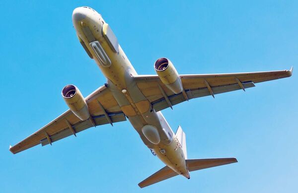 طائرة الاستخبارات الروسية تو 214أر طائرة الاستخبارات الروسية تو 214أر - سبوتنيك عربي