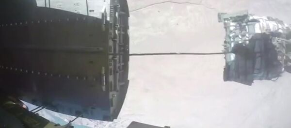 إنزال المساعدات الإنسانية على دير الزور - سبوتنيك عربي