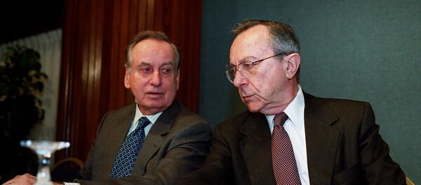 السفير الإسرائيلي الأسبق في الولايات المتحدة الأمريكية زلمان شوفال - سبوتنيك عربي