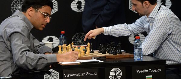 أناند ضد توبالوف في دورة المرشحين في موسكو - سبوتنيك عربي