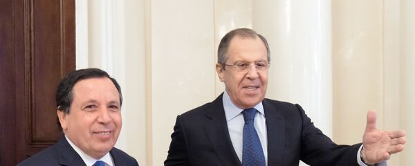 لافروف مع وزير الخارجية التونسي خميس الجهيناوي - سبوتنيك عربي