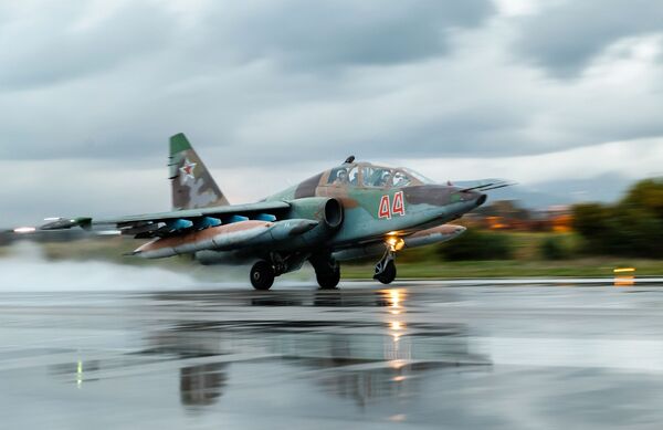 طائرة روسية في مطار حميميم طائرة روسية في مطار حميميم - سبوتنيك عربي