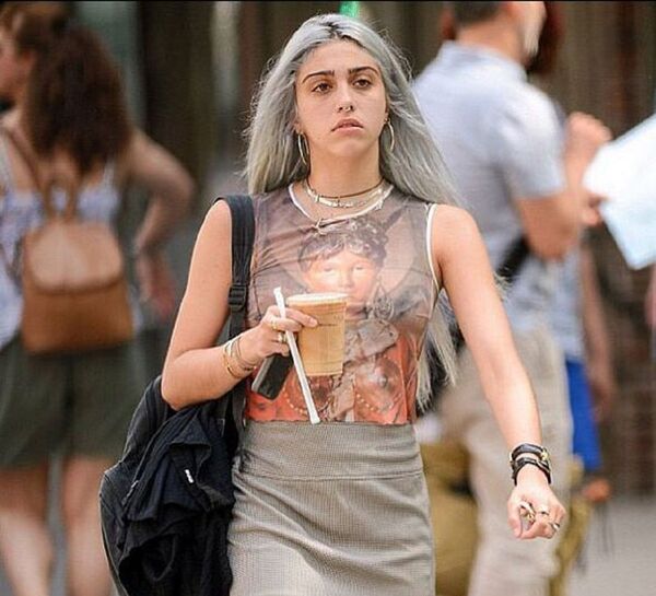 أبنة مادونا تثير ضجة  - سبوتنيك عربي