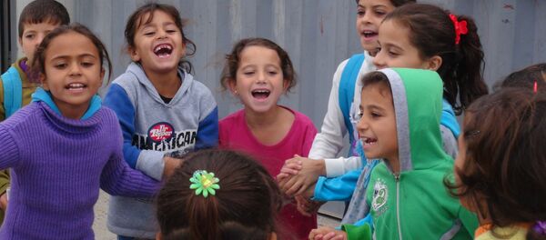 بعد أن عانوا مرارة التهجير... سكان تدمر يحزمون الأمتعة للعودة - سبوتنيك عربي