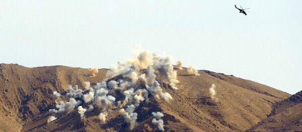 غارة جوية على مواقع للإرهابيين - سبوتنيك عربي