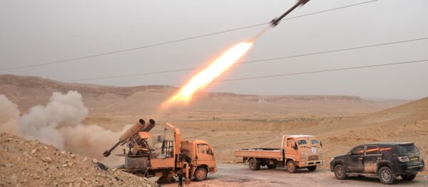 قوات الجيش السوري وكتيبة صقور الصحراء عند تحرير تدمر، سوريا. - سبوتنيك عربي