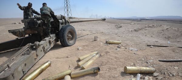 قوات الجيش العربي السوري وبمساندة قوات الدفاع الوطني يتقدمون لتحرير مدينة القريتين قوات الجيش العربي السوري وبمساندة قوات الدفاع الوطني يتقدمون لتحرير مدينة القريتين - سبوتنيك عربي