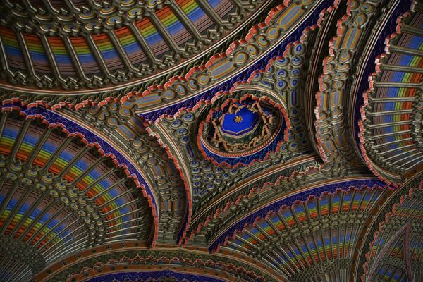 قلعة ساميزانو (Castello di Sammezzano) بمدينة ليتشيو، إيطاليا. - سبوتنيك عربي