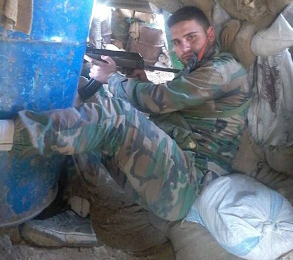 الجامعيون المقاتلون... من ميدان القلم إلى ميدان السلاح في سوريا - سبوتنيك عربي