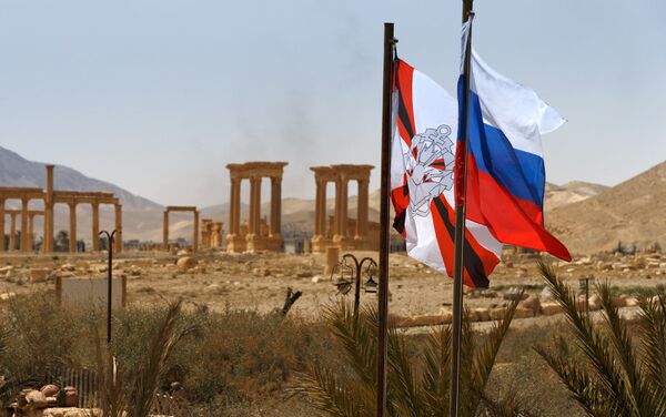 الجيش الروسي يزيل الألغام من مدينة تدمرالأثرية - سبوتنيك عربي