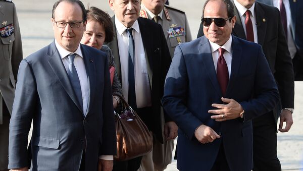 الرئيس المصري عبدالفتاح السيسي والرئيس الفرنسي فرانسوا هولاند - سبوتنيك عربي